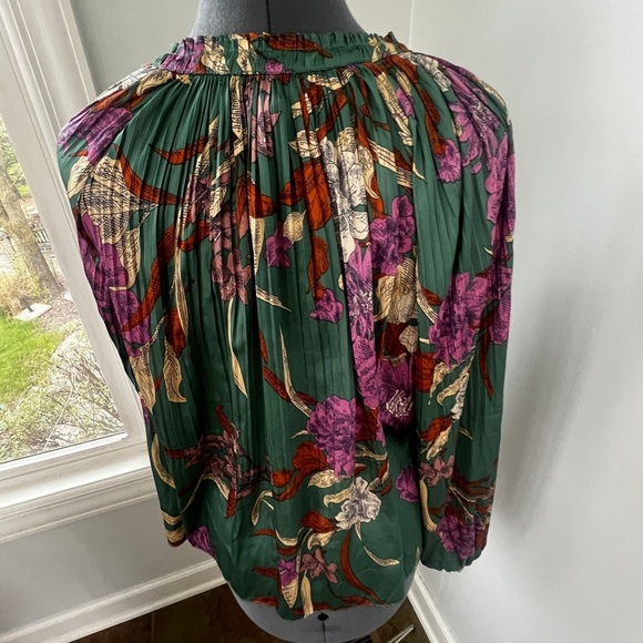 Current Air Los Angeles Green Floral Blouse Sz S Boho Tucked Pleated Peasant Top - Picture 14 of 16